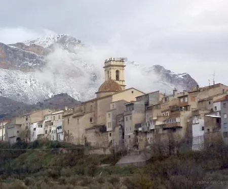 度假居 La Llar De Julia Tibi